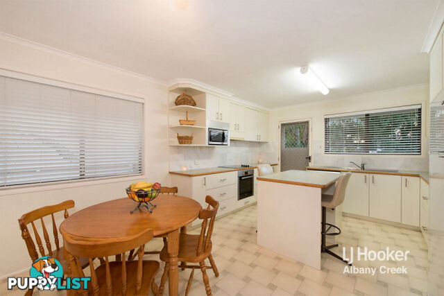 4 Currajon Street BRENDALE QLD 4500