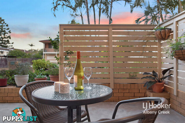 4 Currajon Street BRENDALE QLD 4500