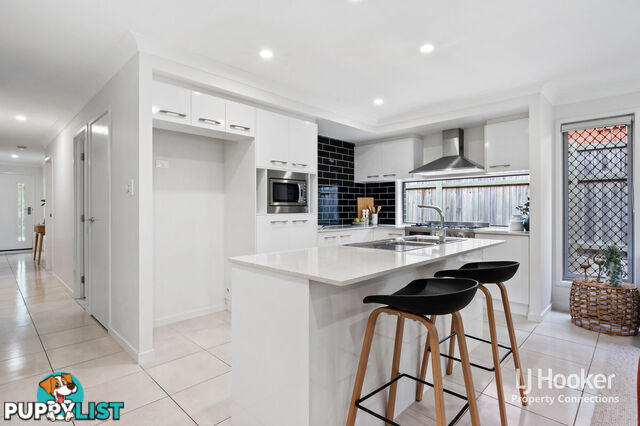 14 Toorak Road ALBANY CREEK QLD 4035