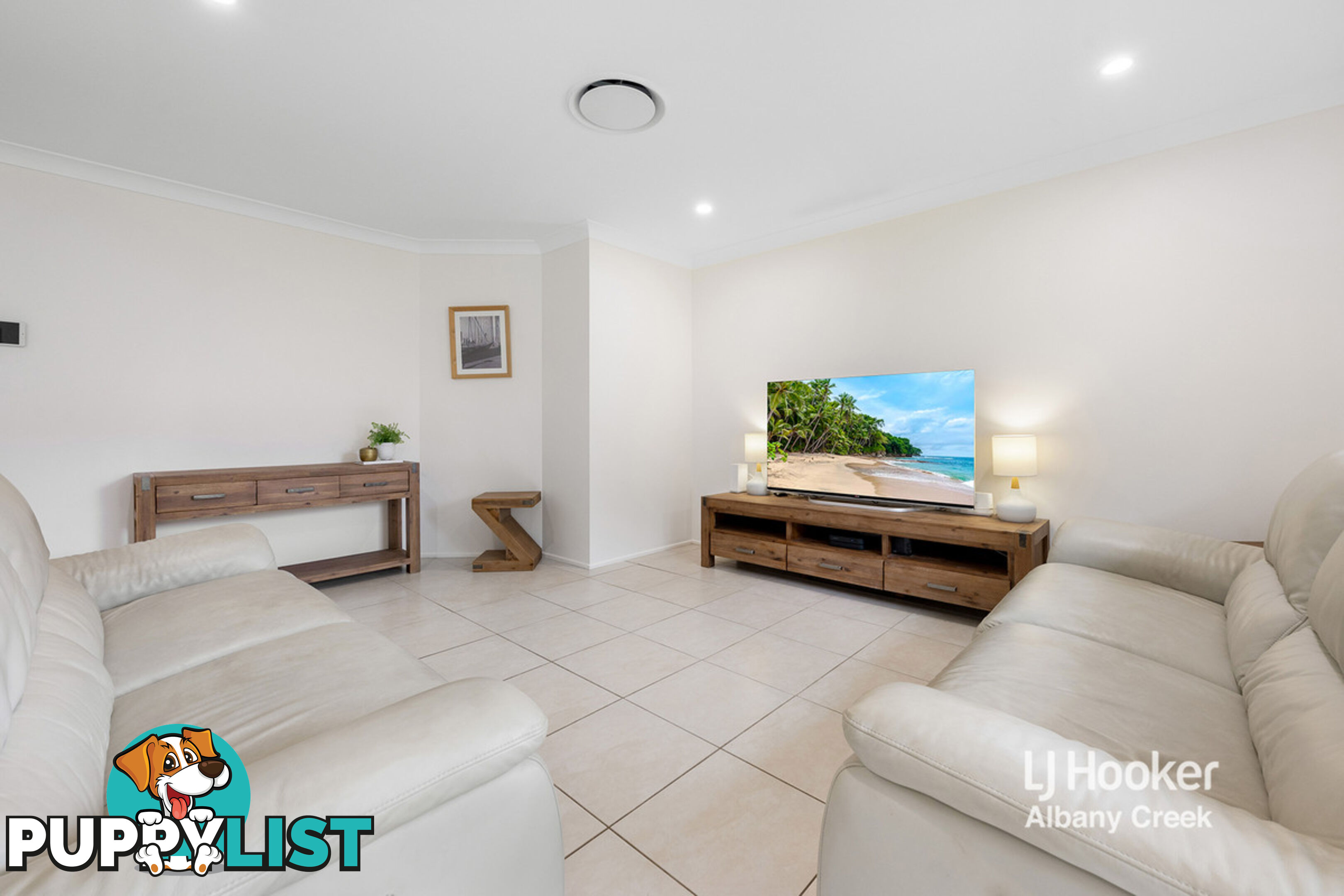 18 Ophelia Crescent EATONS HILL QLD 4037