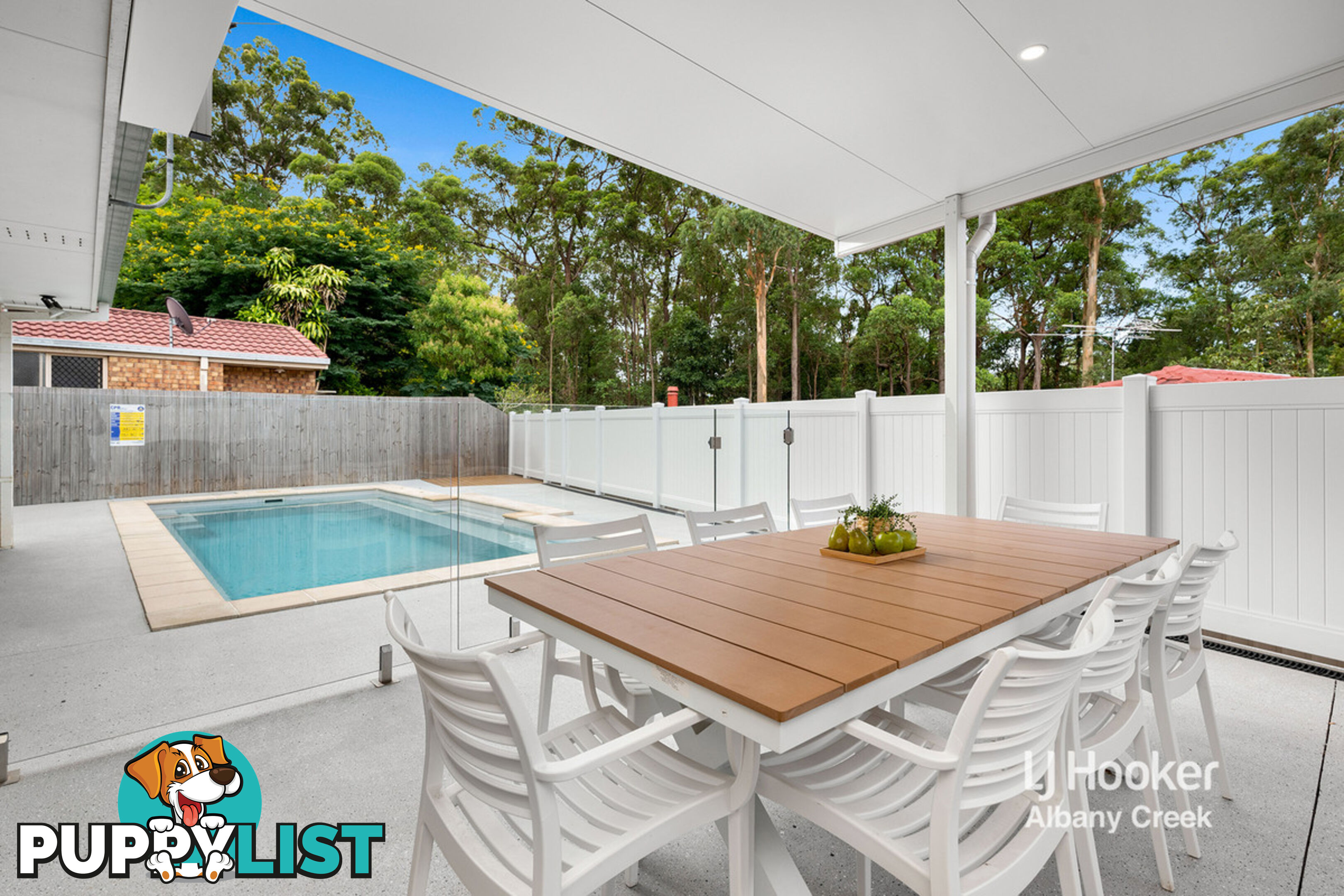 18 Ophelia Crescent EATONS HILL QLD 4037