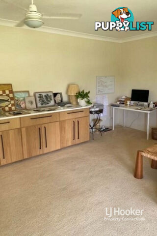 33 Pettys Road EVERTON HILLS QLD 4053