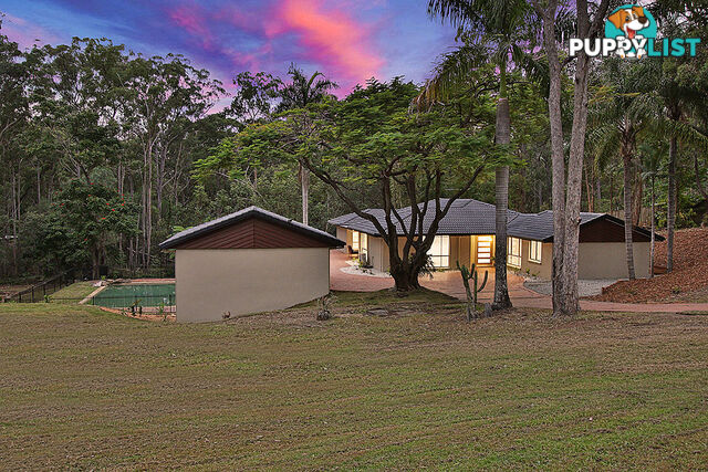 15 Lindale Court CASHMERE QLD 4500