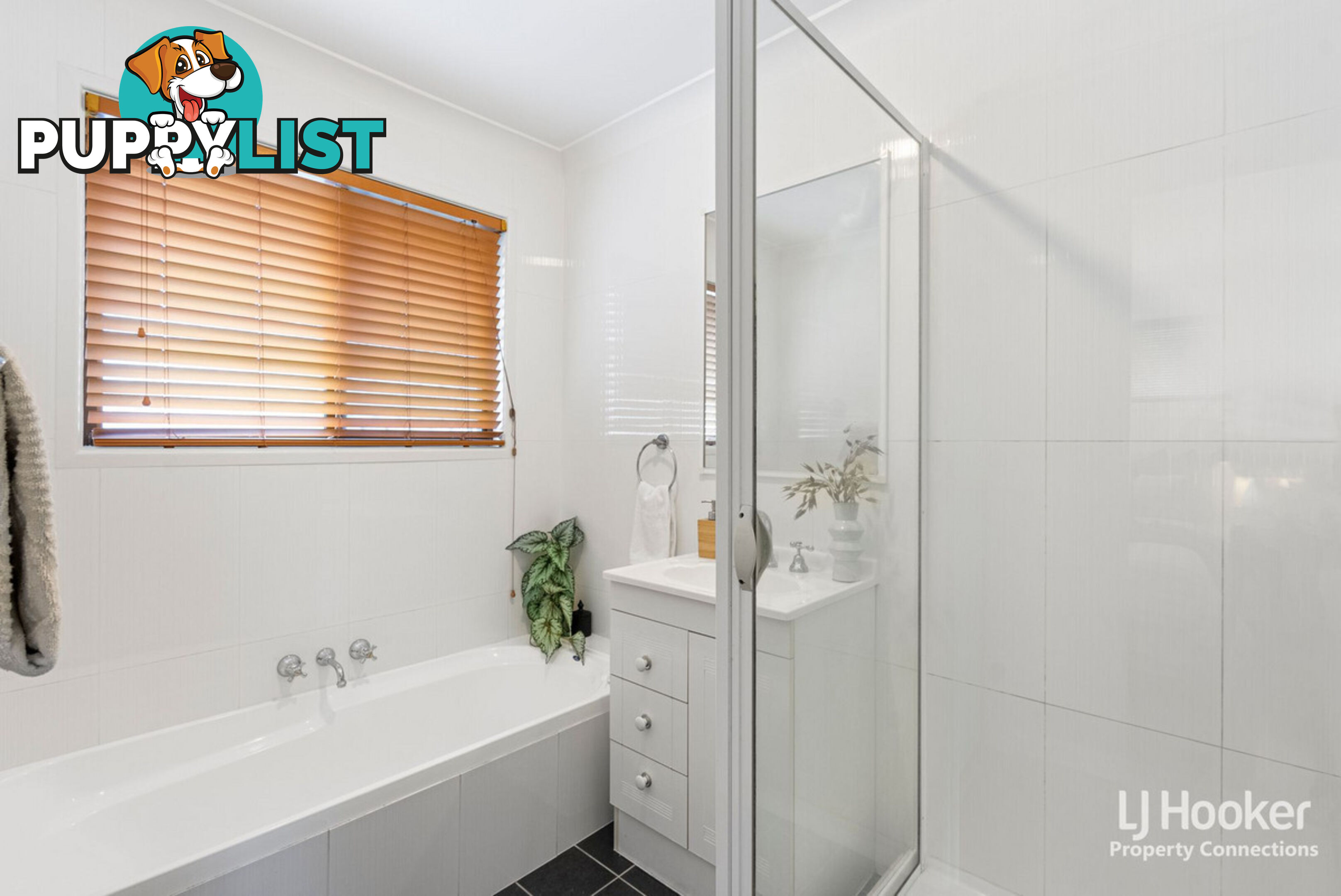 1 Folkstone Avenue ALBANY CREEK QLD 4035