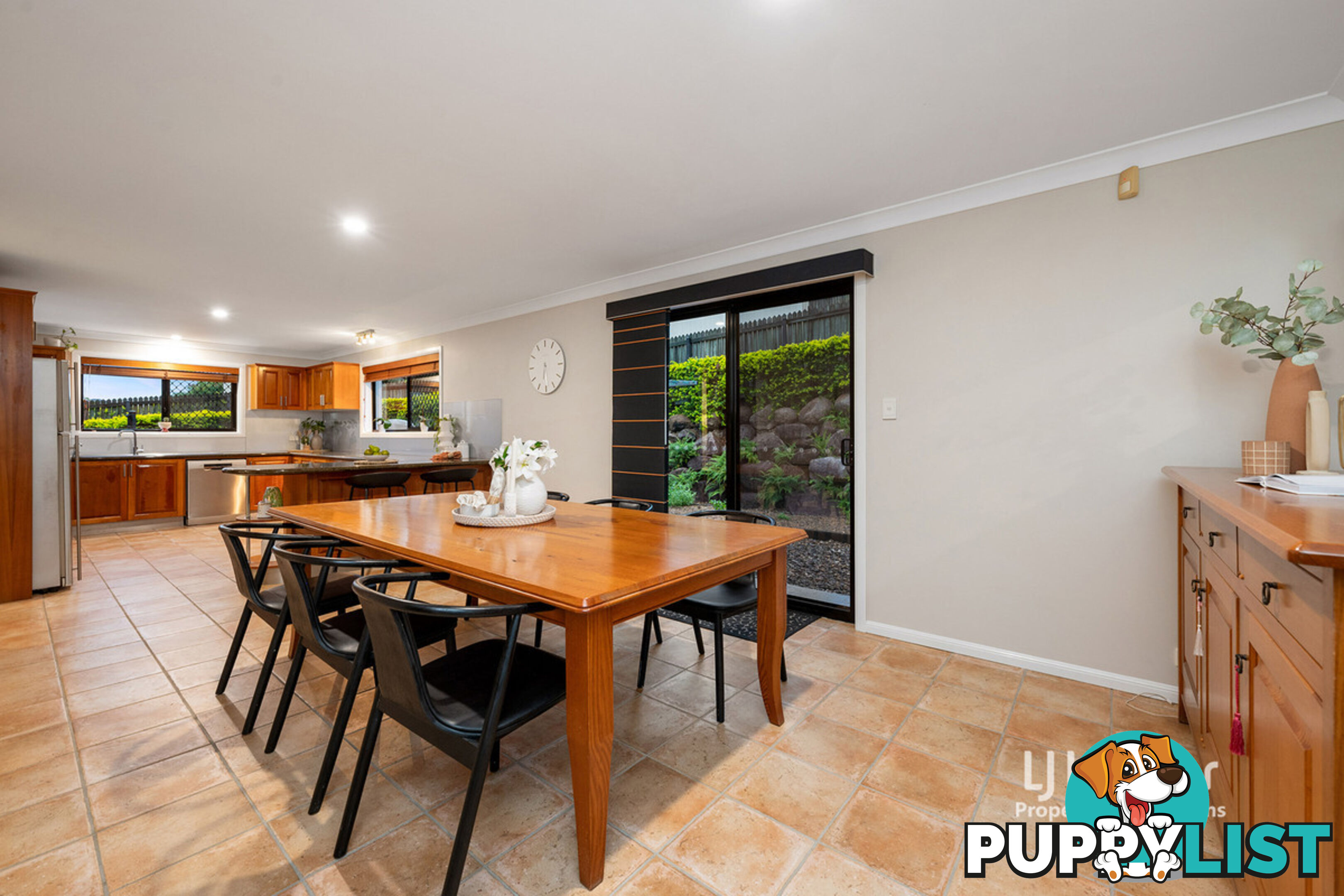 16 Orion Place BRIDGEMAN DOWNS QLD 4035