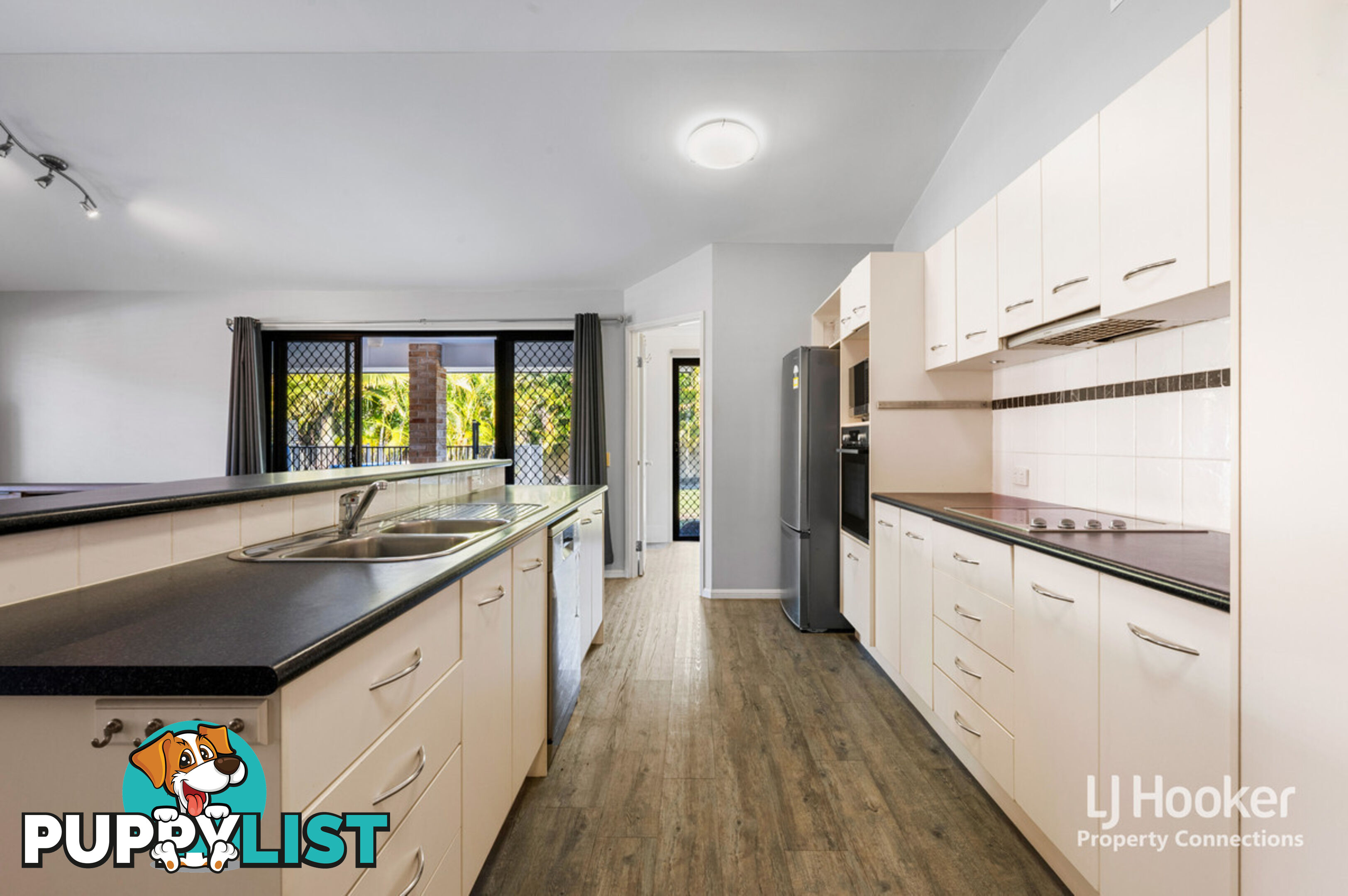 4 Avondale Road WARNER QLD 4500