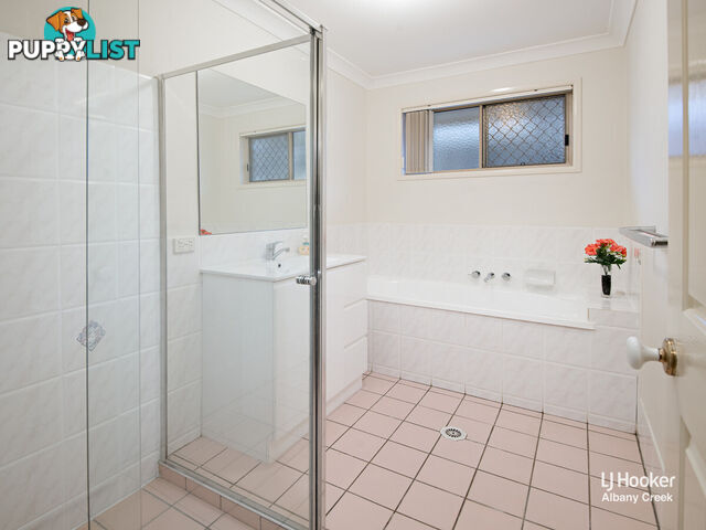 7 Tiffany Court EATONS HILL QLD 4037