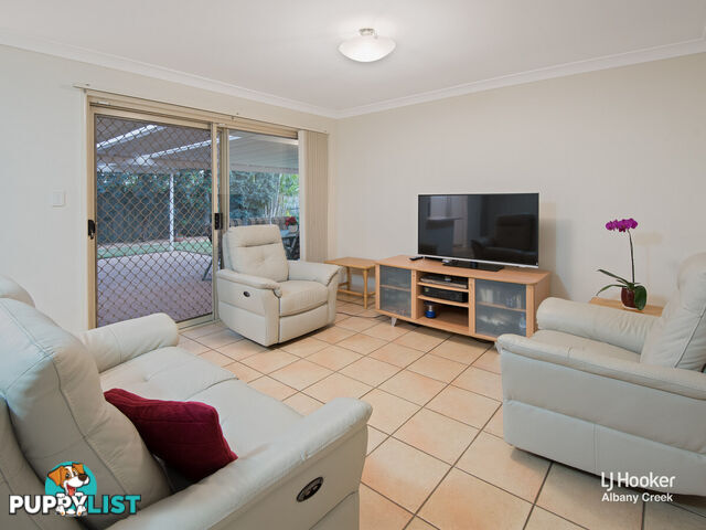 7 Tiffany Court EATONS HILL QLD 4037