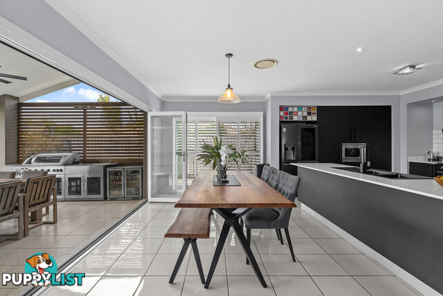 7 Crossing Drive EATONS HILL QLD 4037