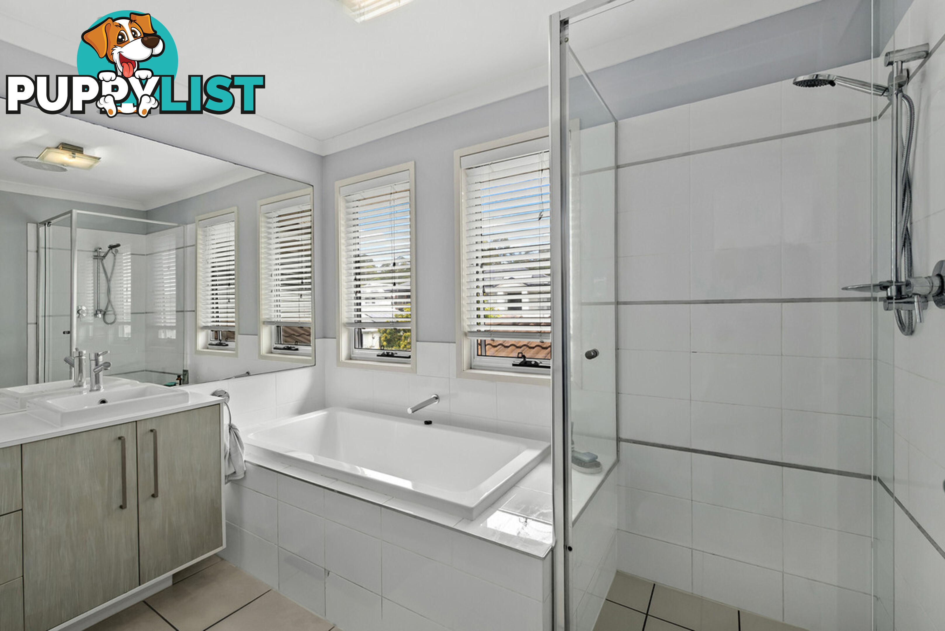 7 Crossing Drive EATONS HILL QLD 4037