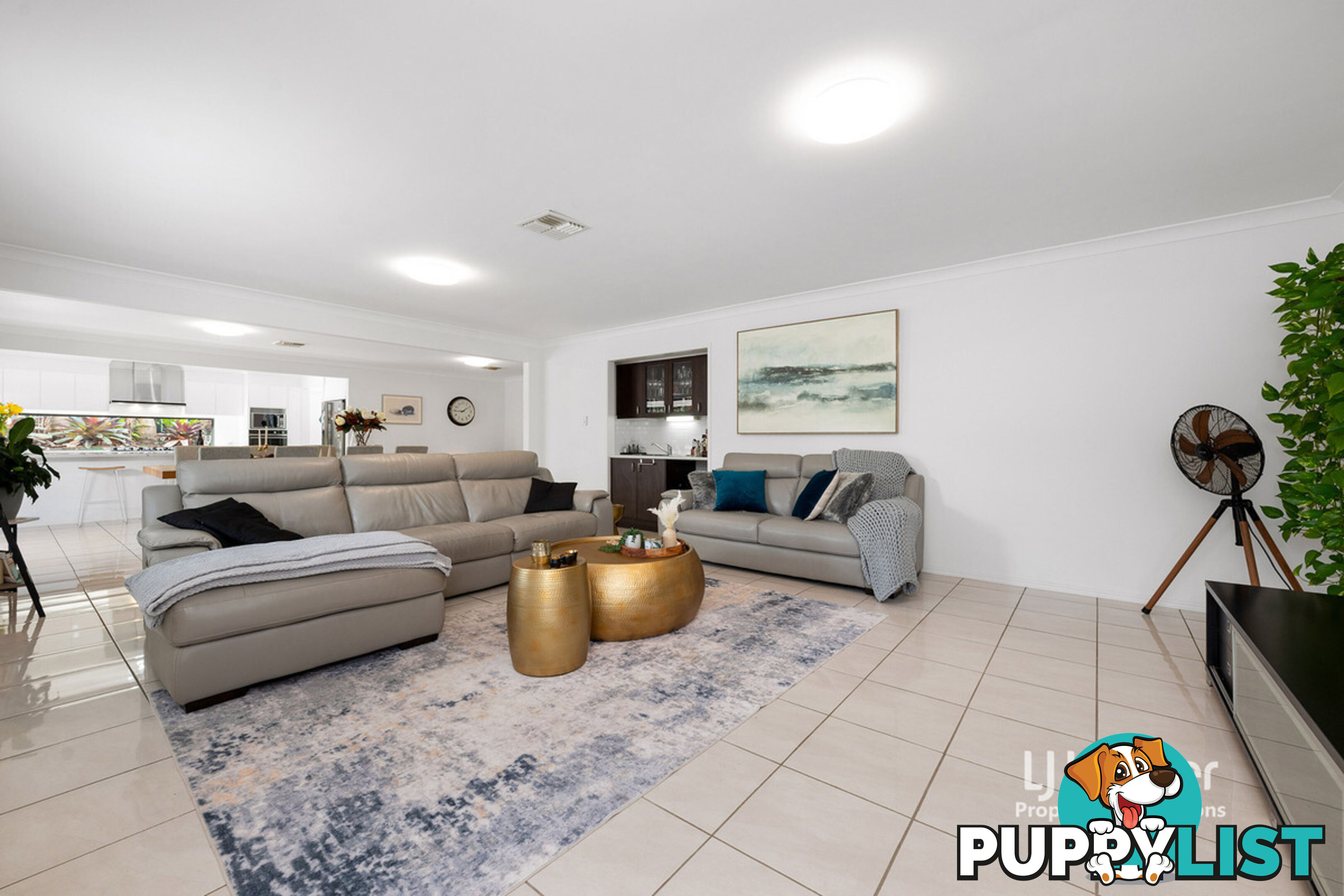 14 Shearwater Close ALBANY CREEK QLD 4035
