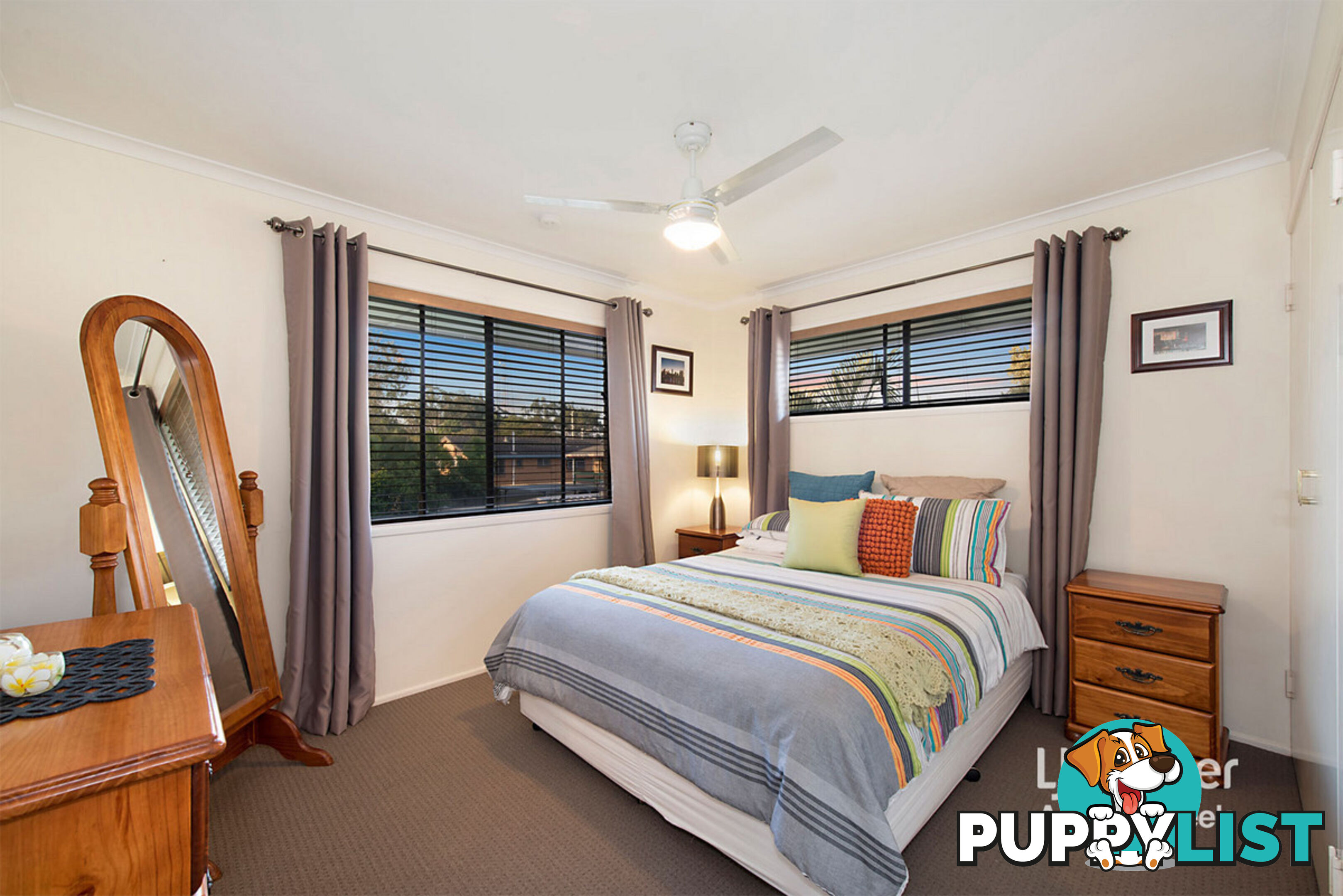 4 Currajon Street BRENDALE QLD 4500