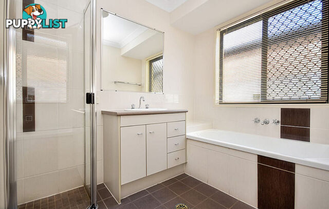 15 North Aston Court BRAY PARK QLD 4500