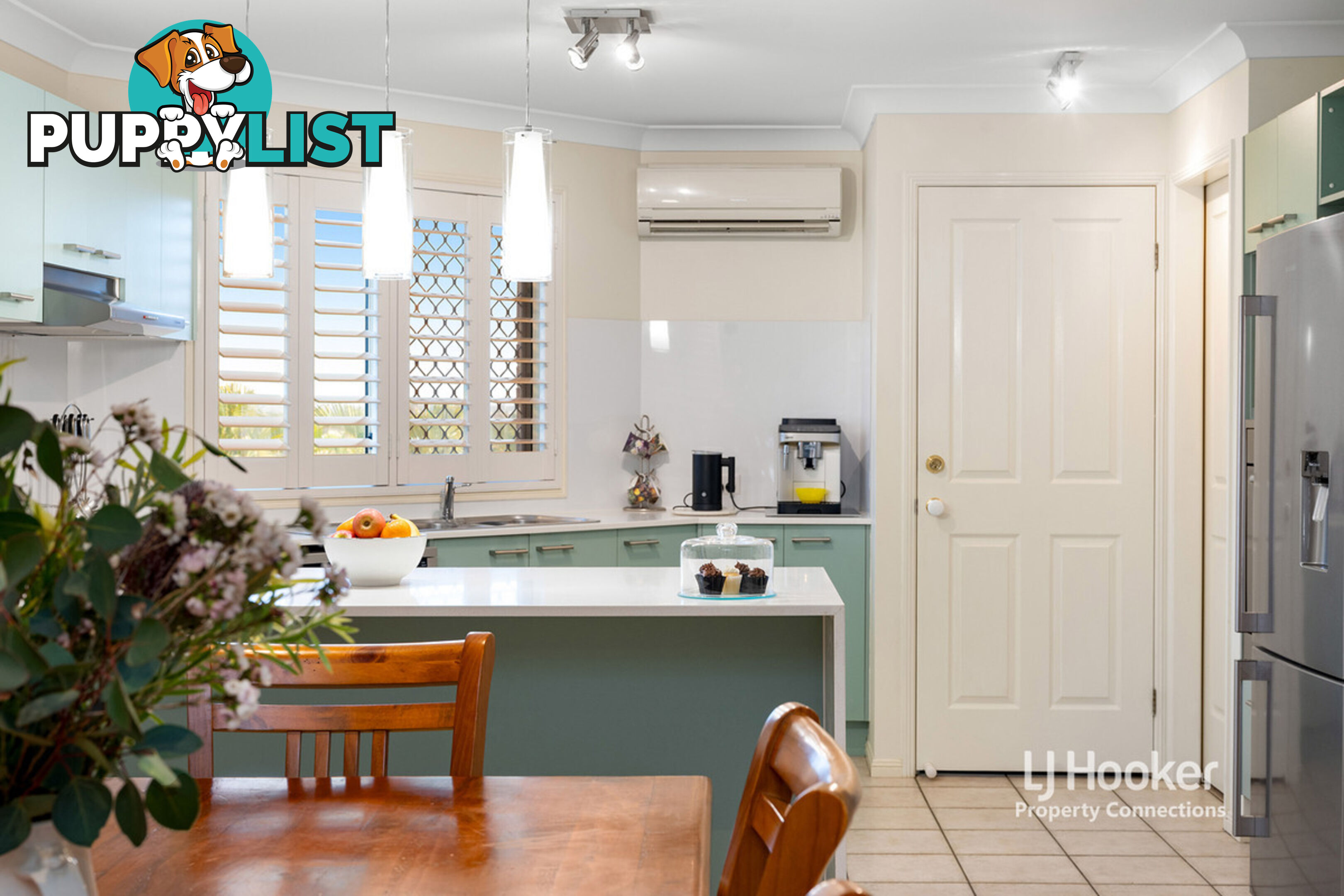 8 Mascotte Court EATONS HILL QLD 4037