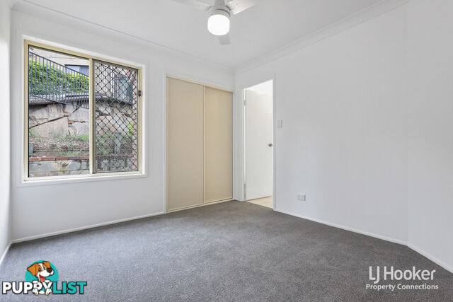 8 Handel Court EATONS HILL QLD 4037