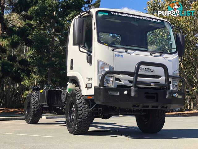 ISUZU NPS 300 4Ã4