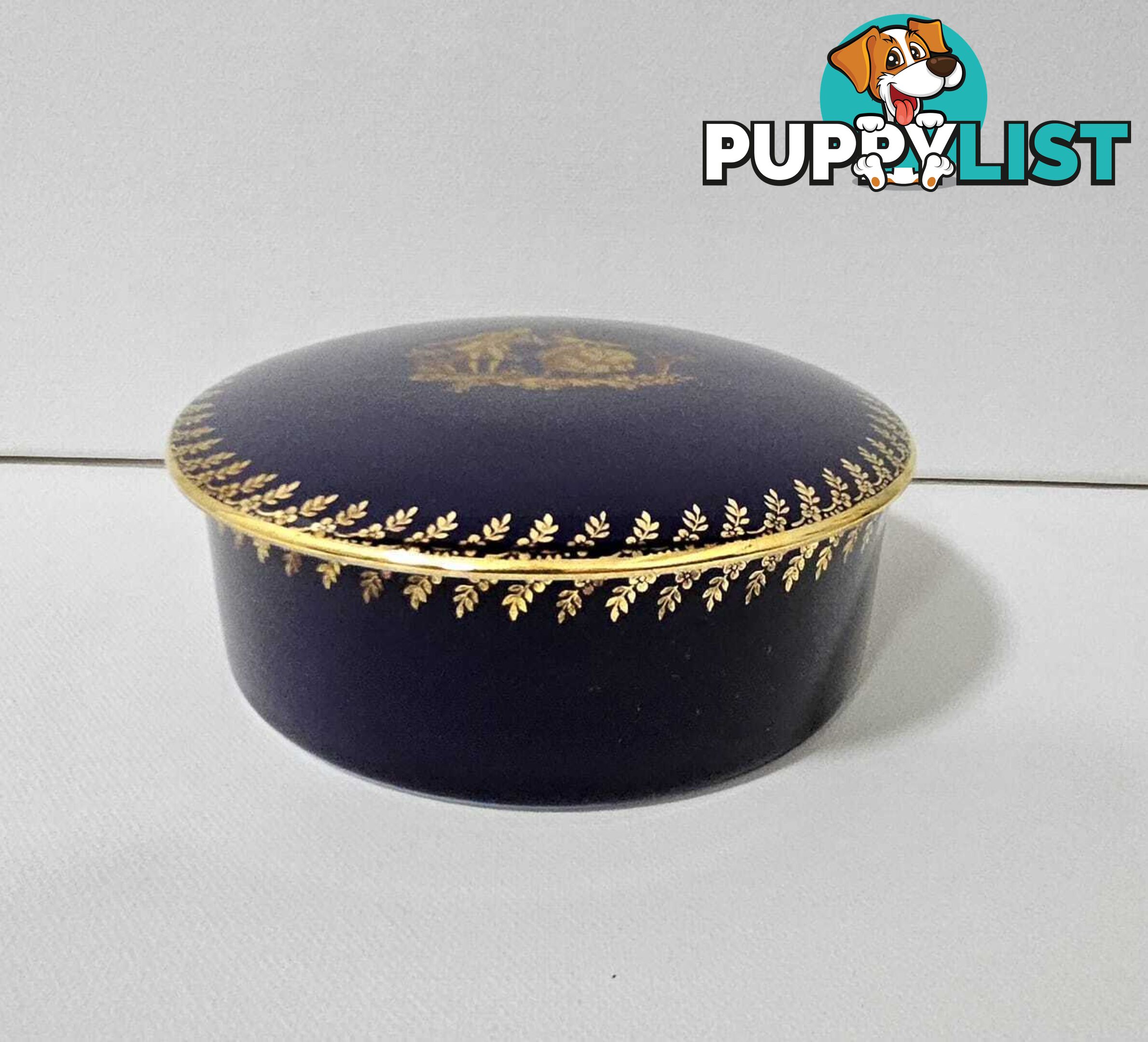 Vintage Porcelain de LIMOGES Ternet France Cobalt Blue and Gold Round Jewelry Box
