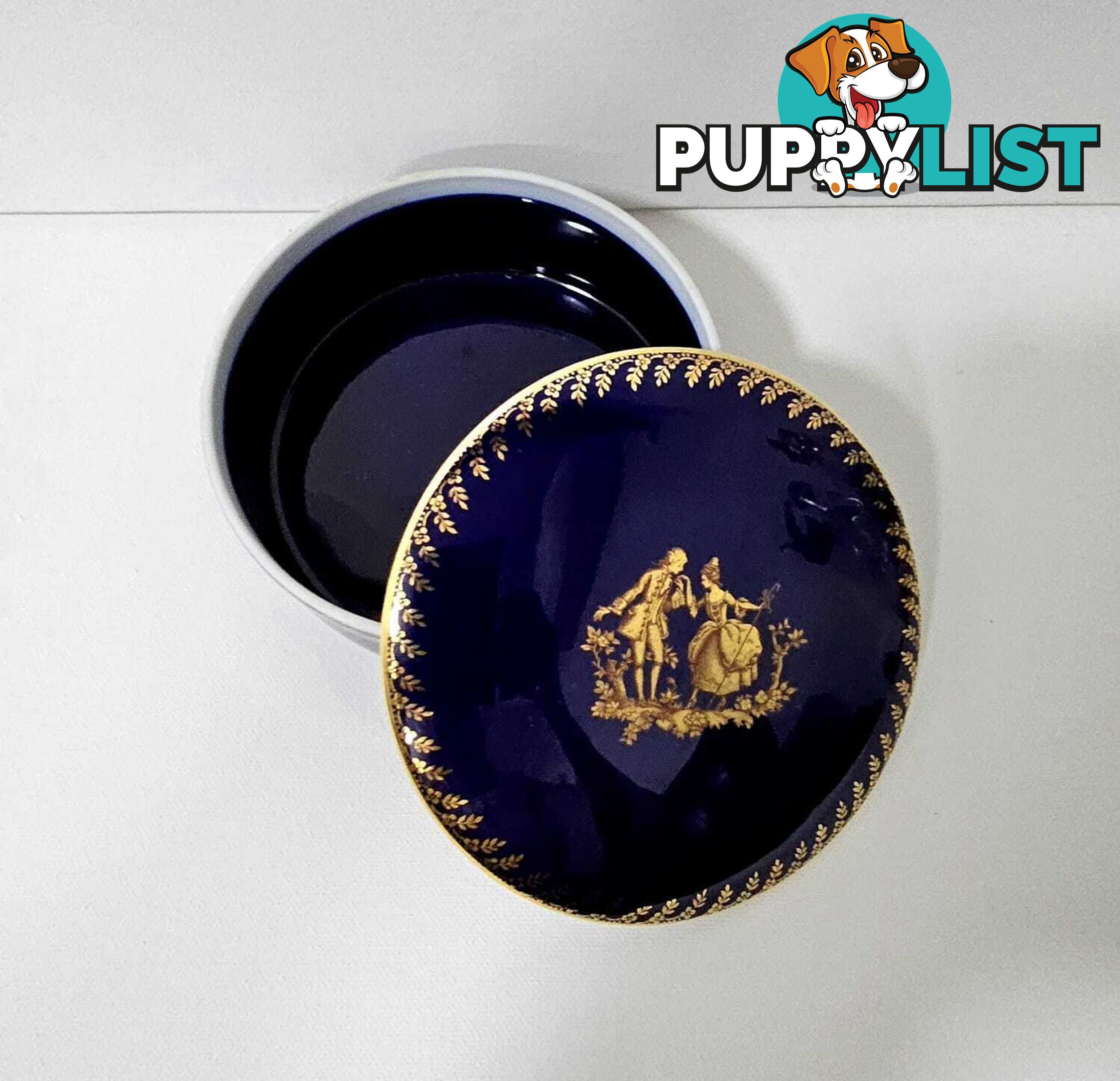 Vintage Porcelain de LIMOGES Ternet France Cobalt Blue and Gold Round Jewelry Box