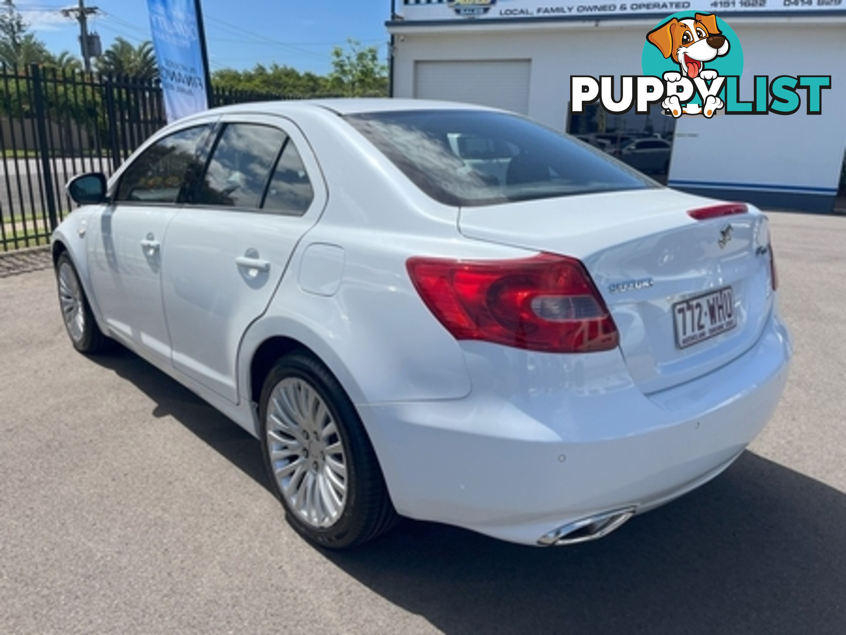 2012  SUZUKI KIZASHI PRESTIGE FR MY11 SEDAN