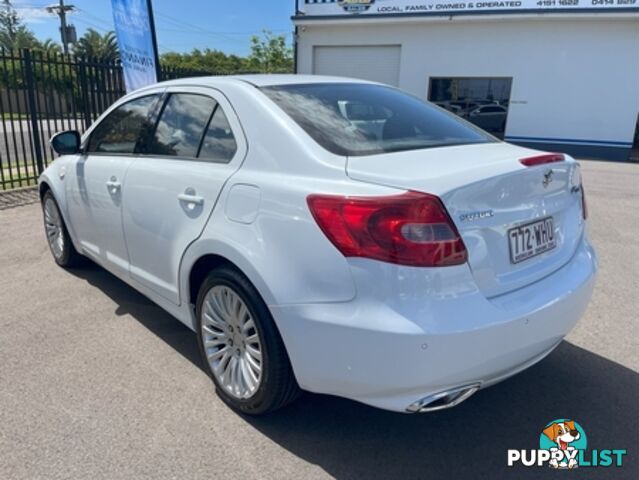 2012  SUZUKI KIZASHI PRESTIGE FR MY11 SEDAN