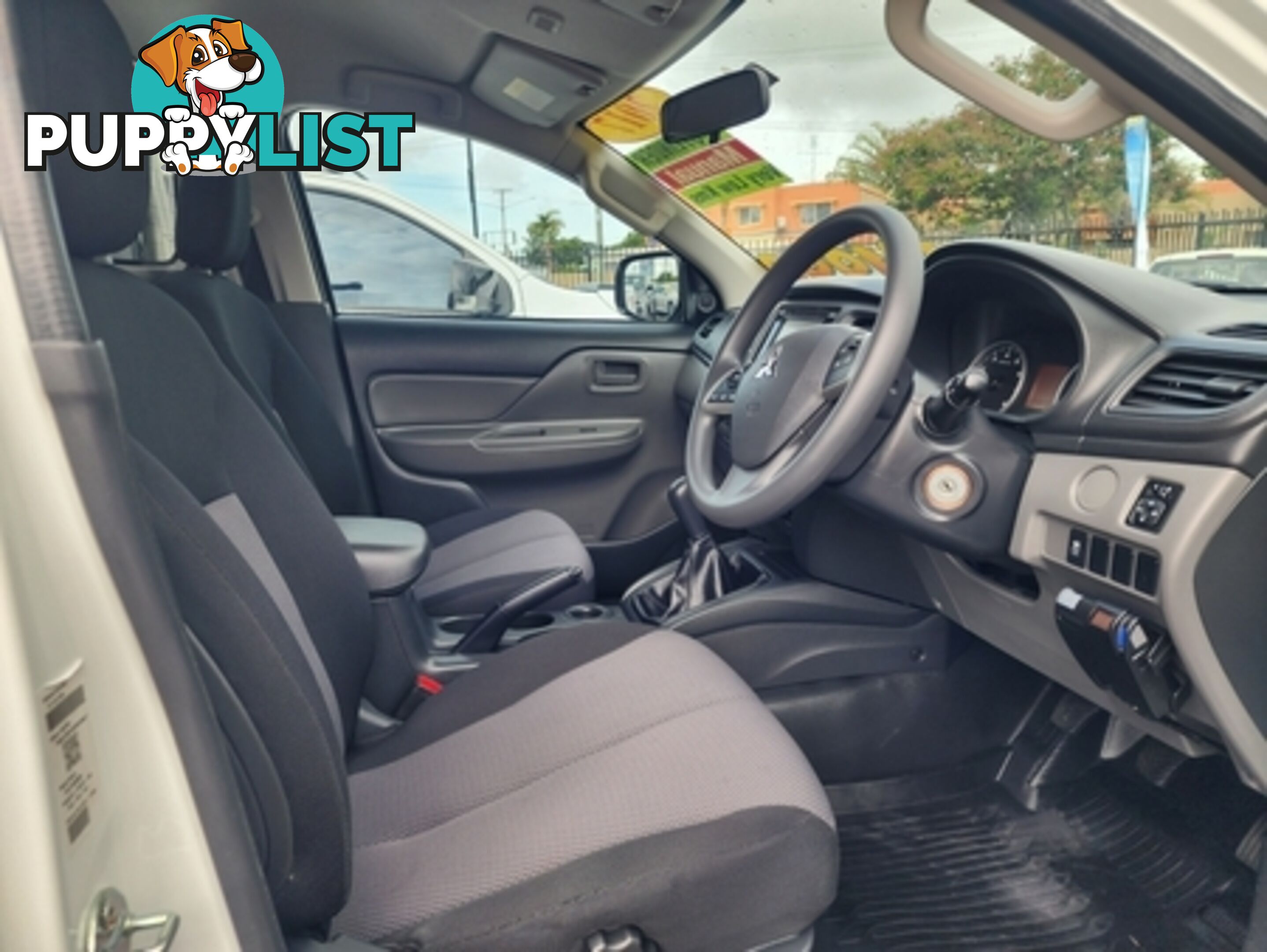 2017  MITSUBISHI TRITON GLX SINGLE CAB MQ MY17 CAB CHASSIS