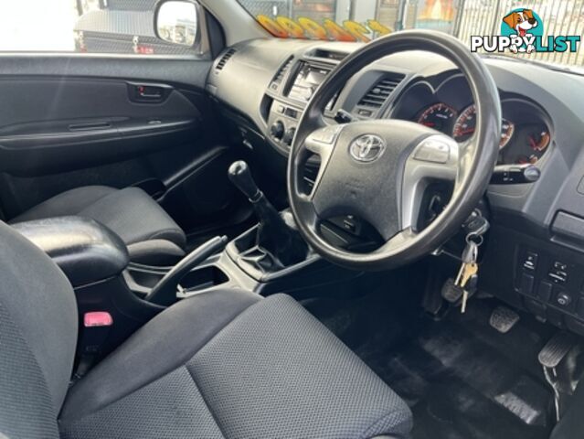 2015  TOYOTA HILUX SR DUAL CAB KUN26R MY14 UTILITY