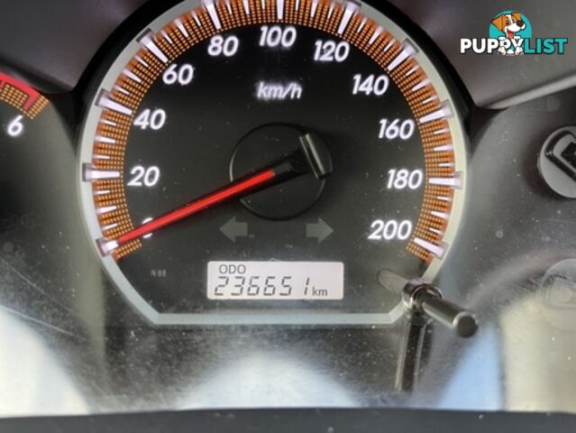 2015  TOYOTA HILUX SR DUAL CAB KUN26R MY14 UTILITY