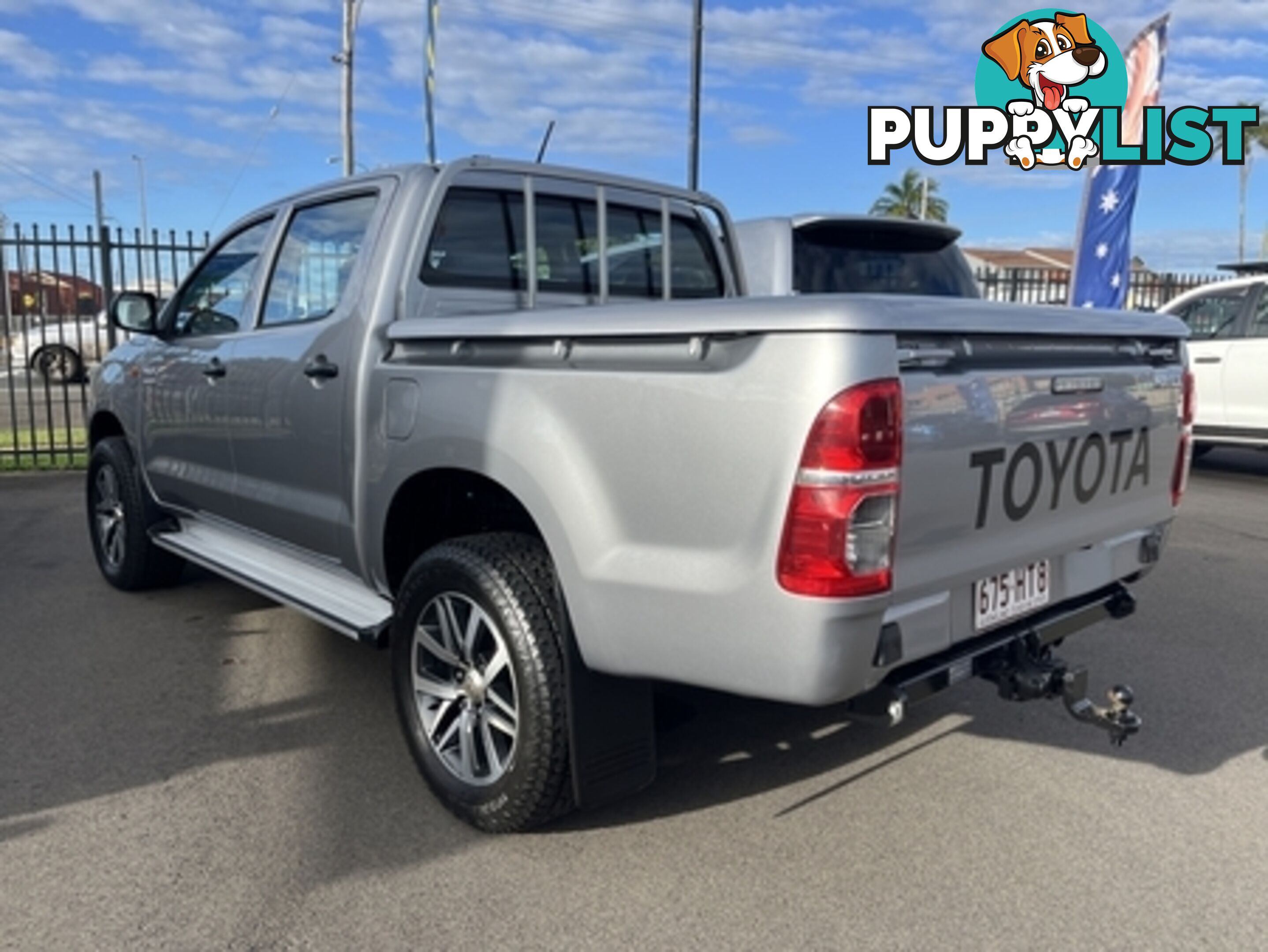 2015  TOYOTA HILUX SR DUAL CAB KUN26R MY14 UTILITY