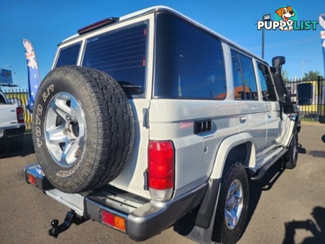 2012  TOYOTA LANDCRUISER GXL VDJ76R MY13 WAGON