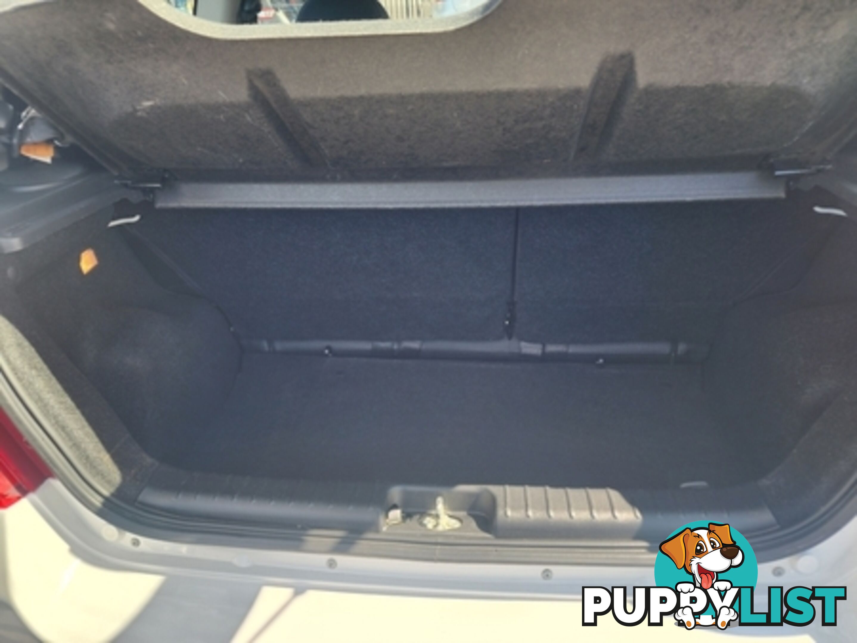 2010  HOLDEN BARINA  TK MY10 HATCHBACK