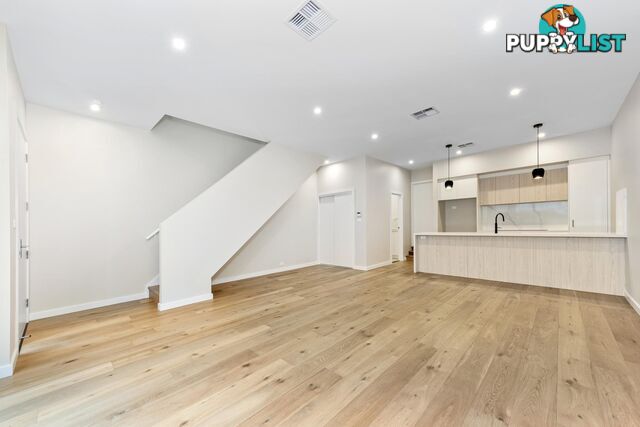 21 Calaby Street COOMBS ACT 2611