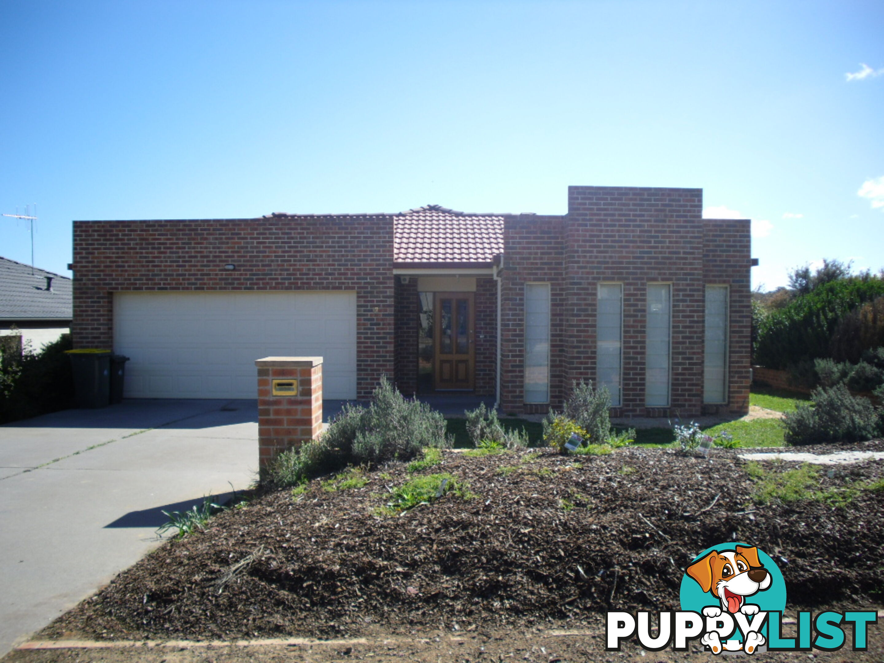 17 Ayrton Street GUNGAHLIN ACT 2912