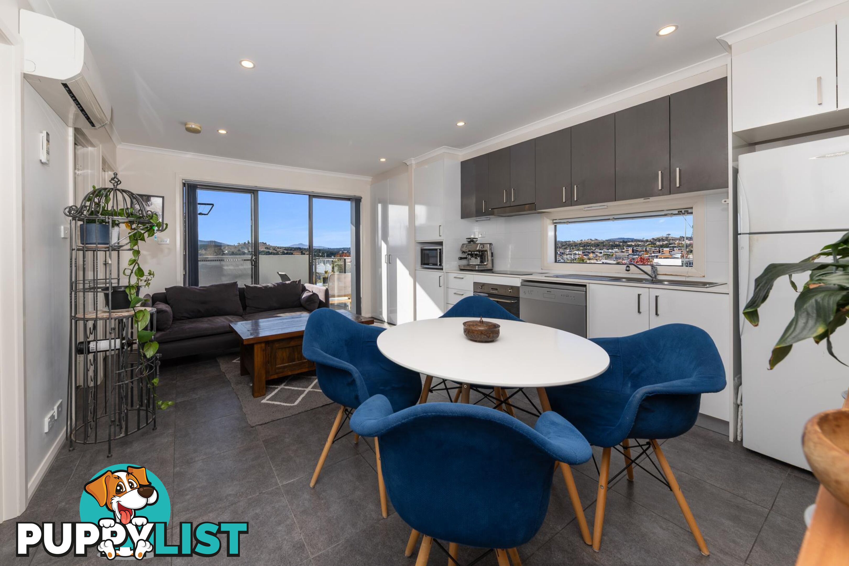 51/60 John Gorton Drive COOMBS ACT 2611