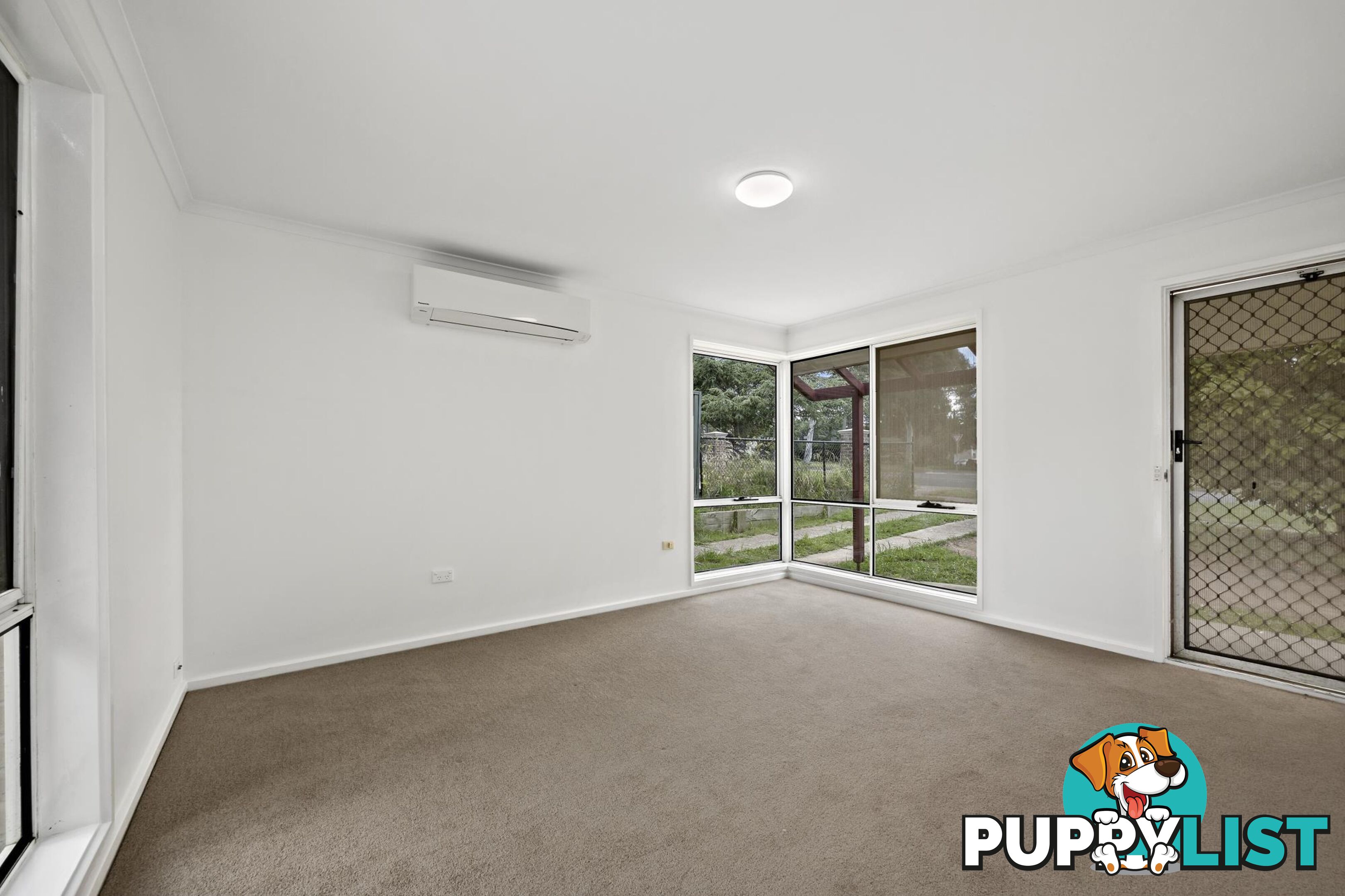 138 Captain Cook Crescent NARRABUNDAH ACT 2604