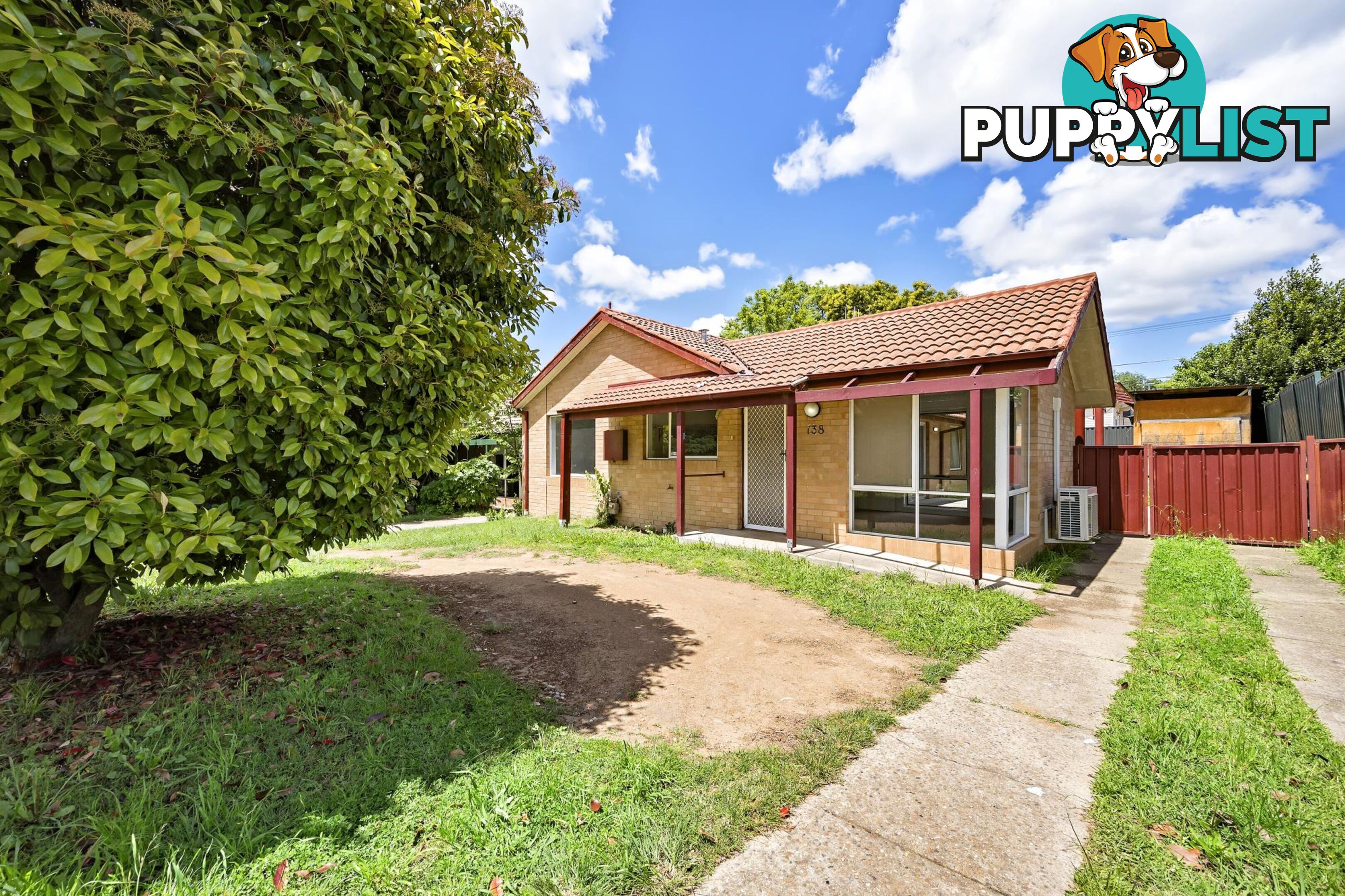 138 Captain Cook Crescent NARRABUNDAH ACT 2604