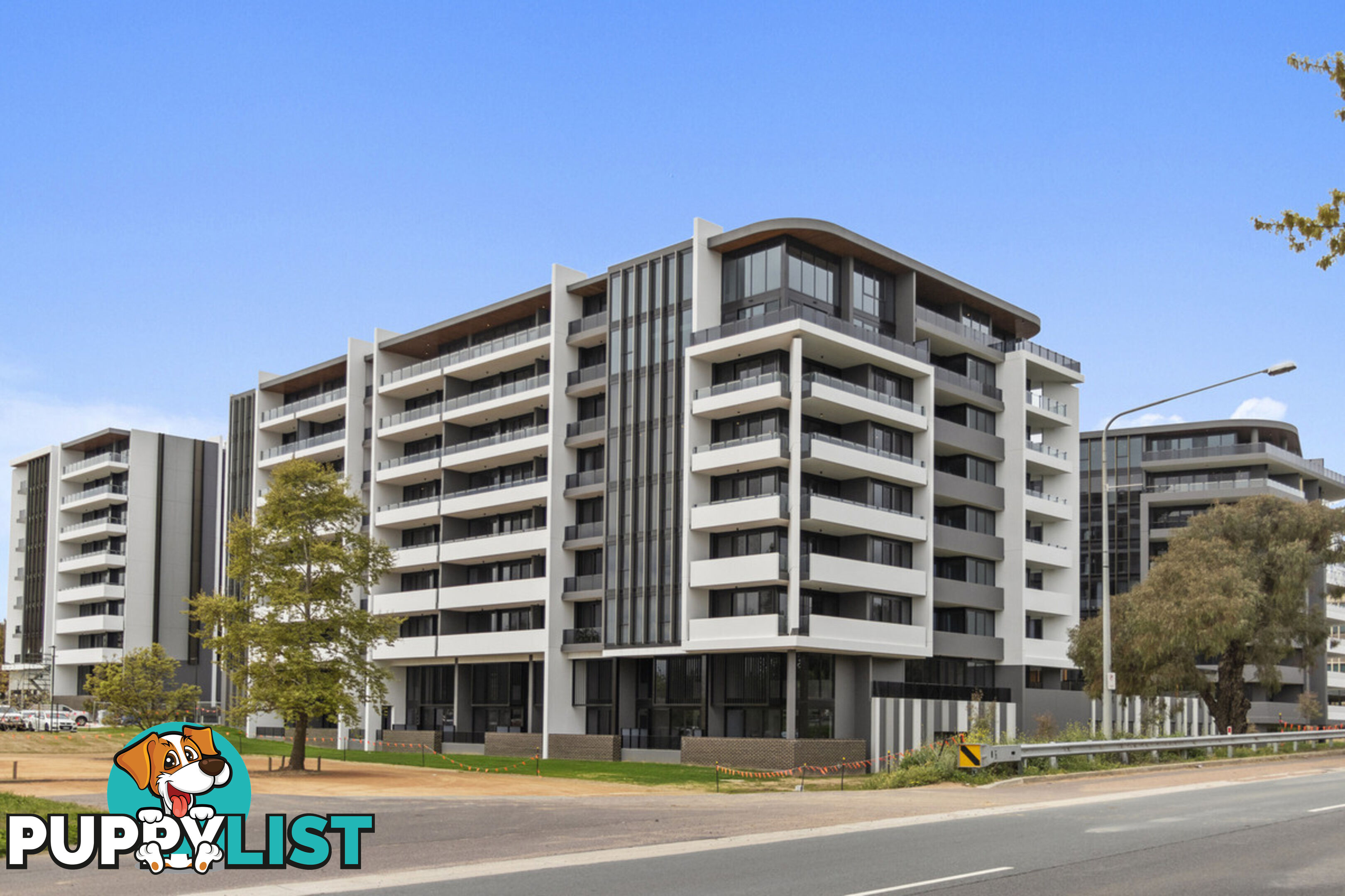 61/44 Constitution Avenue PARKES ACT 2600