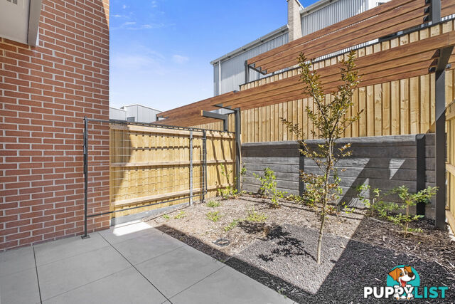 104/2 Woodberry Avenue COOMBS ACT 2611