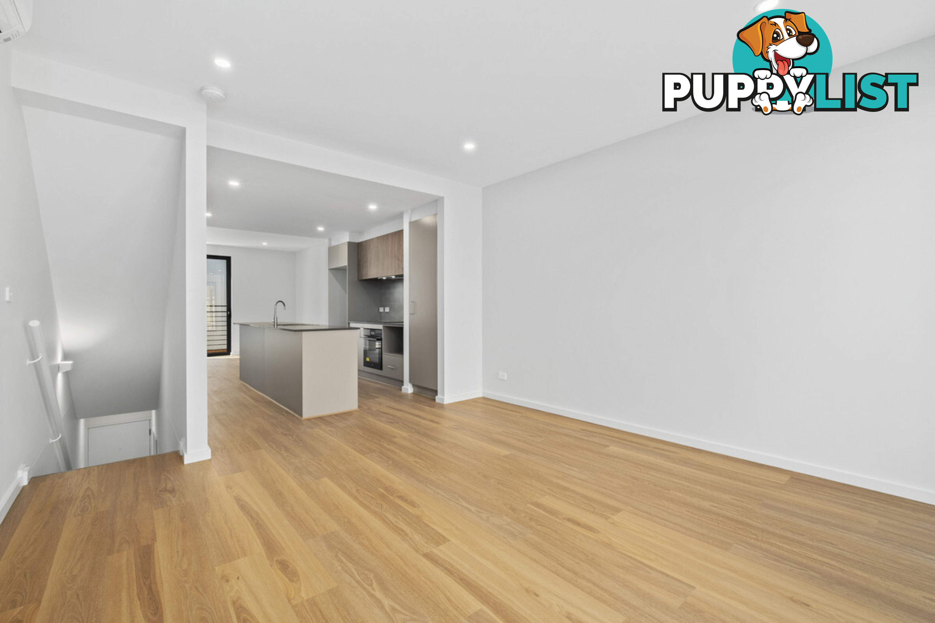 104/2 Woodberry Avenue COOMBS ACT 2611