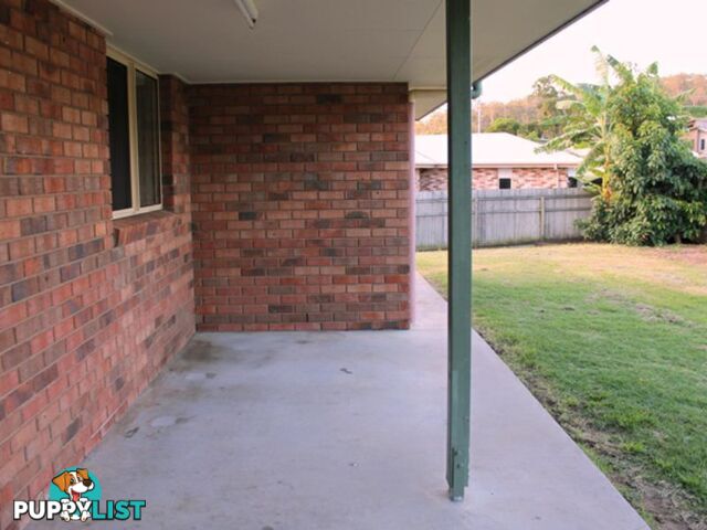 2C GOLF VIEW DRIVE BOYNE ISLAND QLD 4680