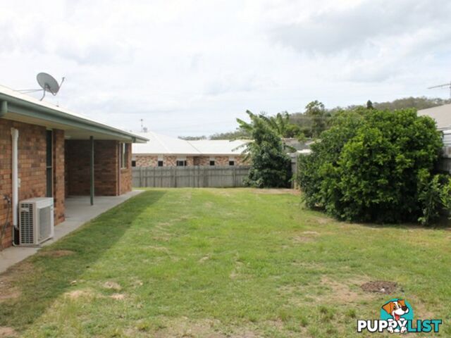 2C GOLF VIEW DRIVE BOYNE ISLAND QLD 4680