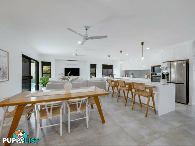 19 Stella Street BOYNE ISLAND QLD 4680