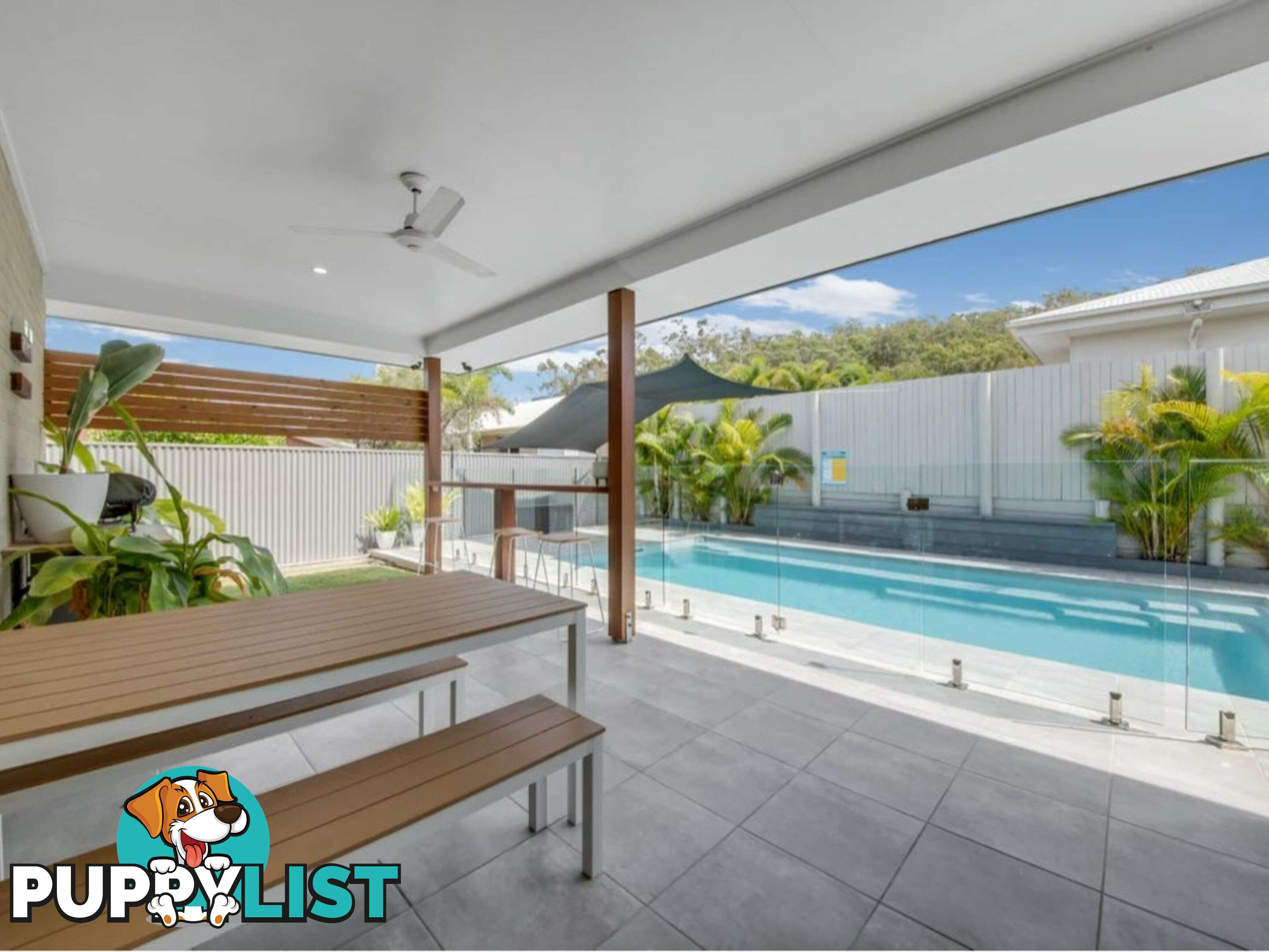 19 Stella Street BOYNE ISLAND QLD 4680