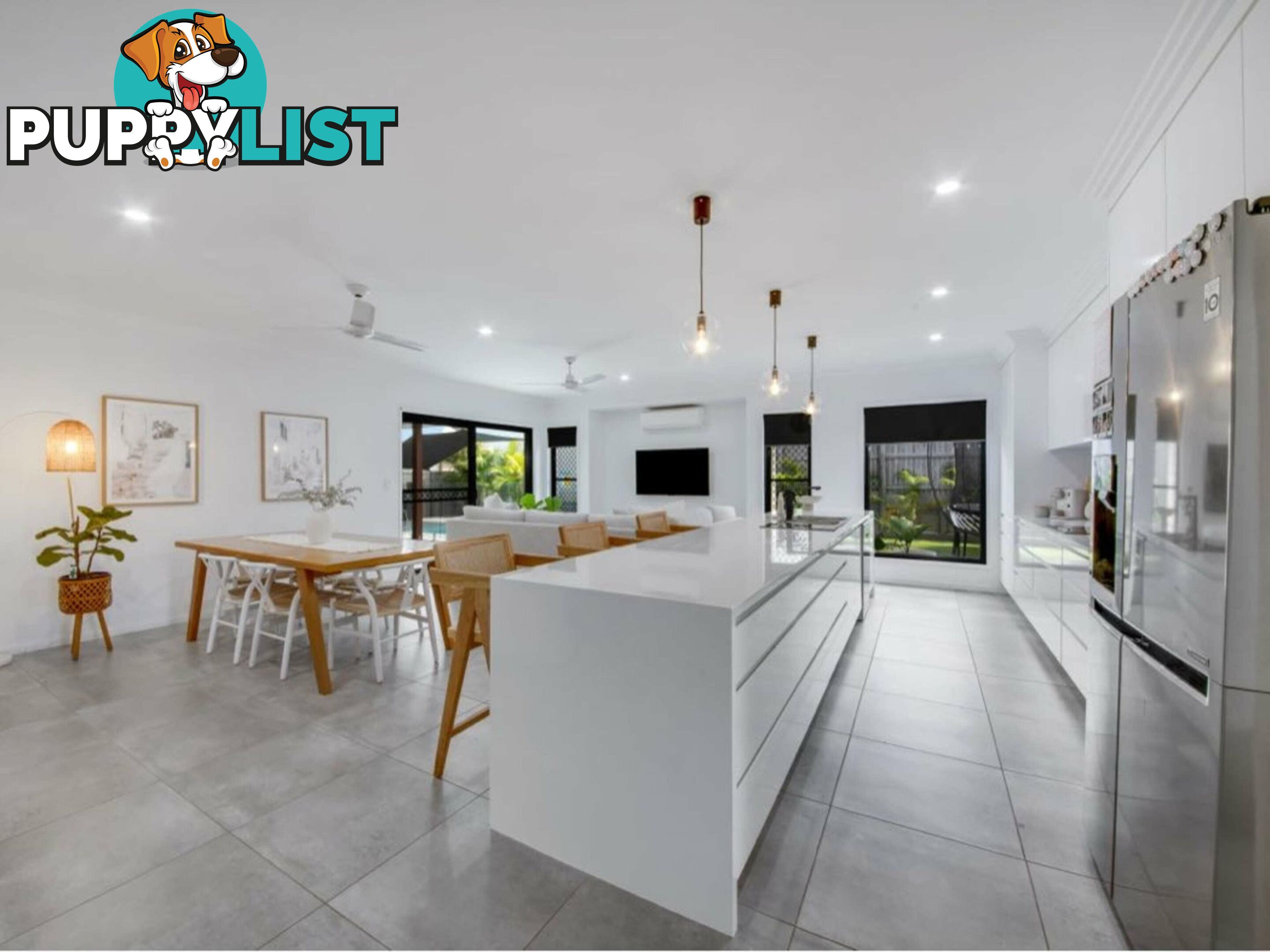 19 Stella Street BOYNE ISLAND QLD 4680