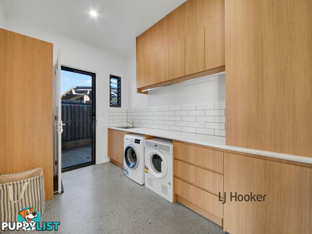 34 Booth Avenue TANNUM SANDS QLD 4680