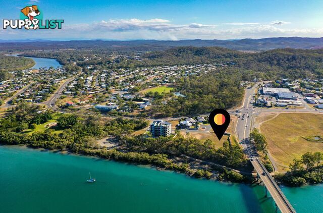 6 The Promenade BOYNE ISLAND QLD 4680