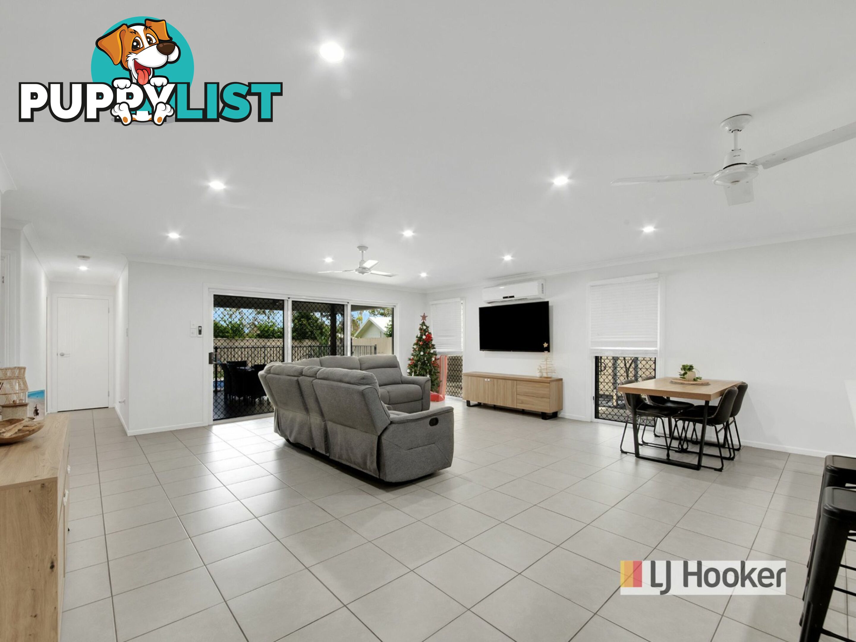 10 Golf View Drive BOYNE ISLAND QLD 4680