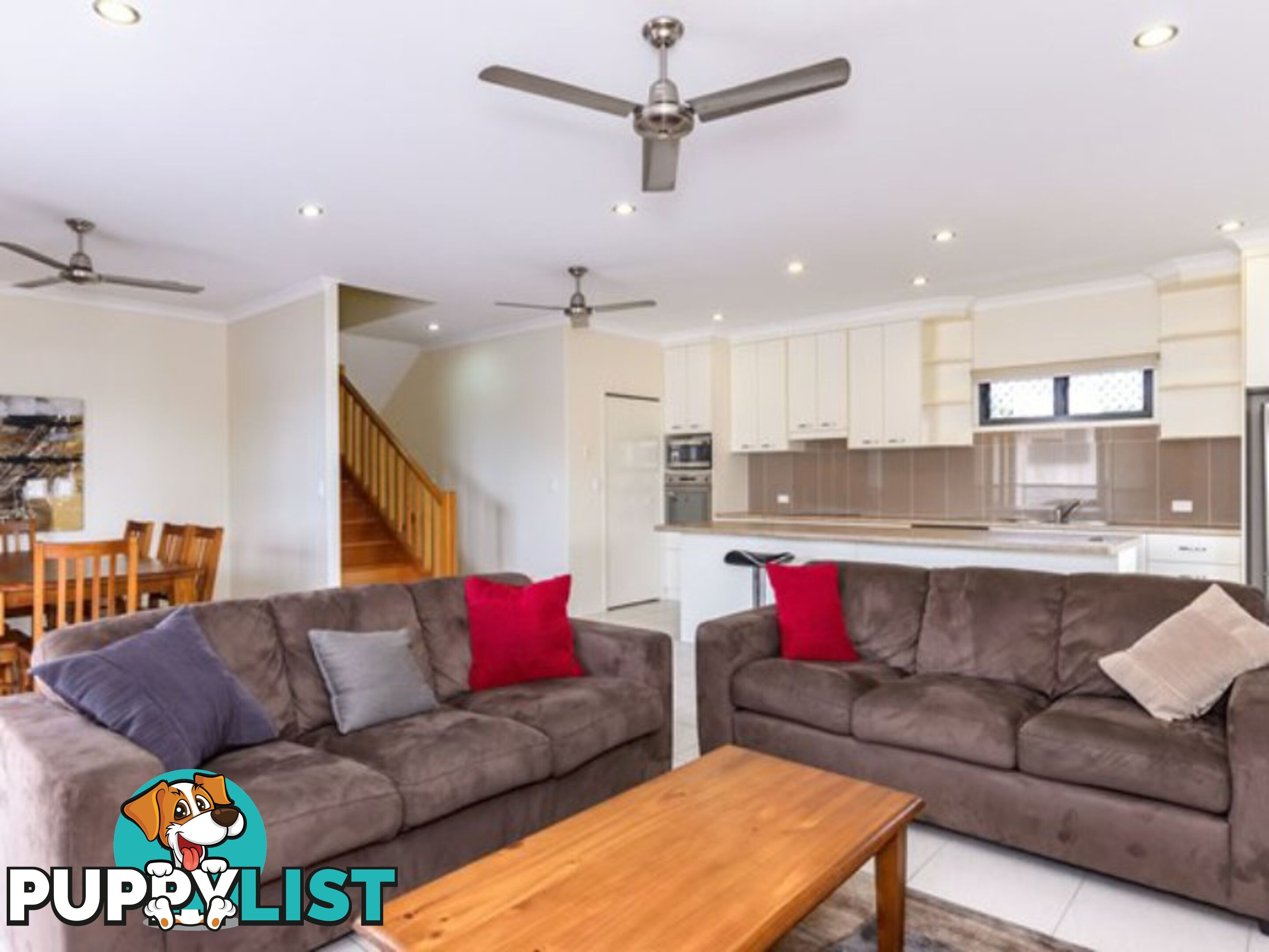 3 Danielle Court BOYNE ISLAND QLD 4680