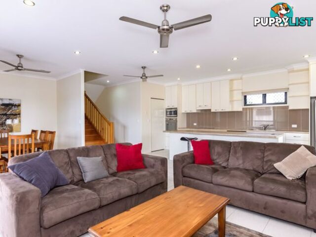 3 Danielle Court BOYNE ISLAND QLD 4680