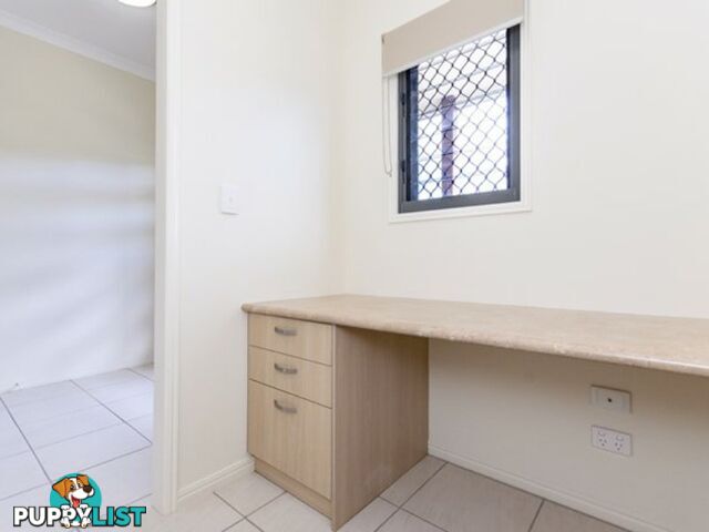 3 Danielle Court BOYNE ISLAND QLD 4680