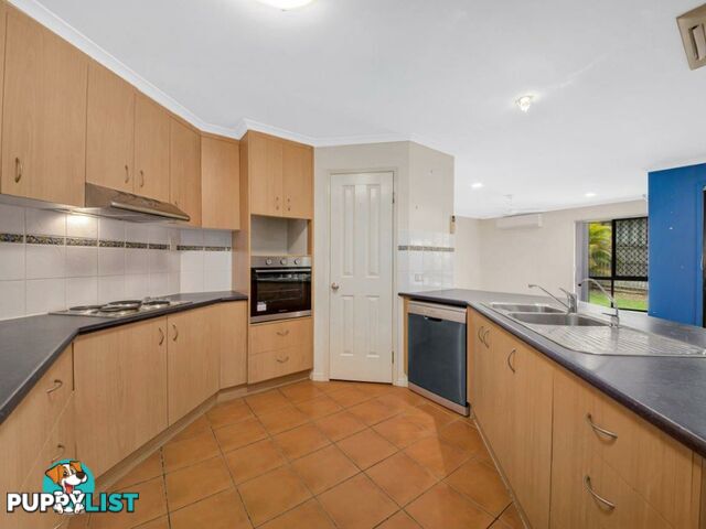 18 Douglas St TANNUM SANDS QLD 4680